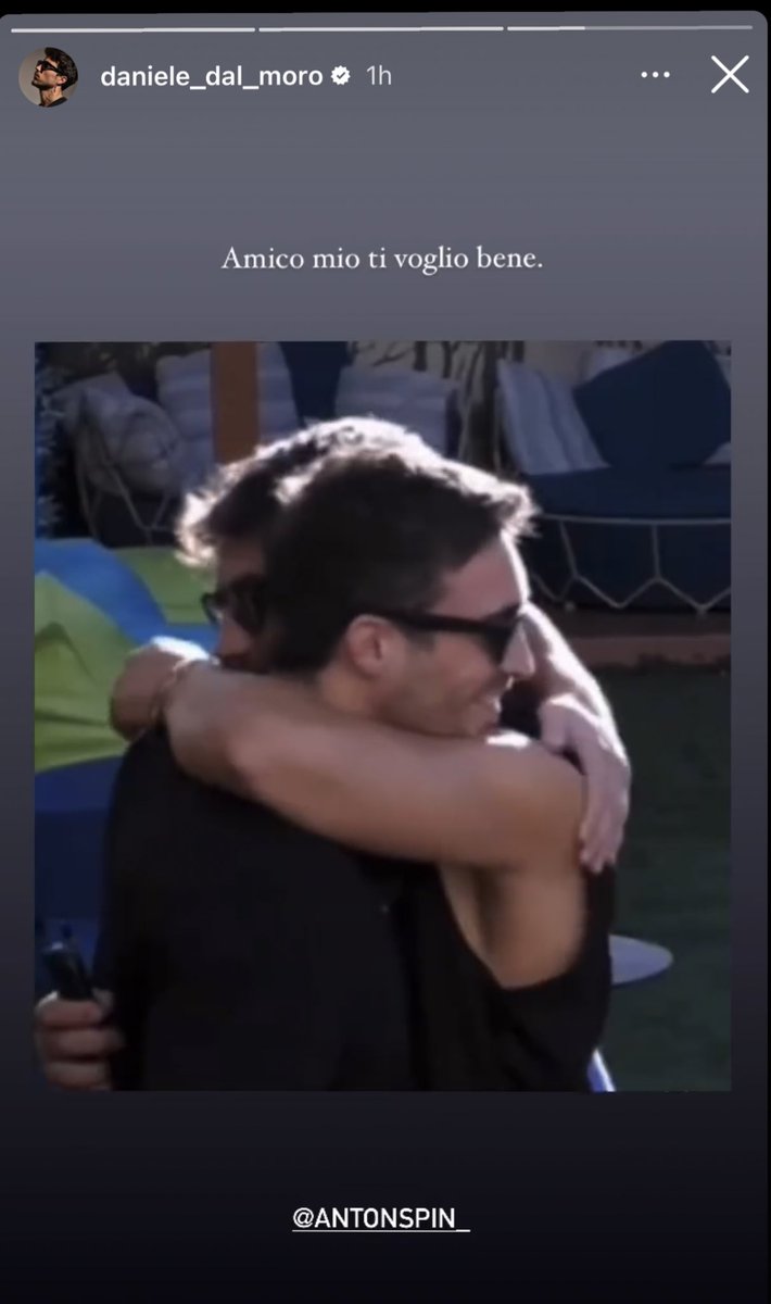 gretchenera's tweet photo. IO MOLTO EMO PER GLI
#SPINALMORO
@DanieleDalMoro1
❤️❤️❤️❤️❤️❤️
#denzzzers #nikiters #dakita #nikella
#fiorde #donnalisi https://t.co/EAS3GylZep