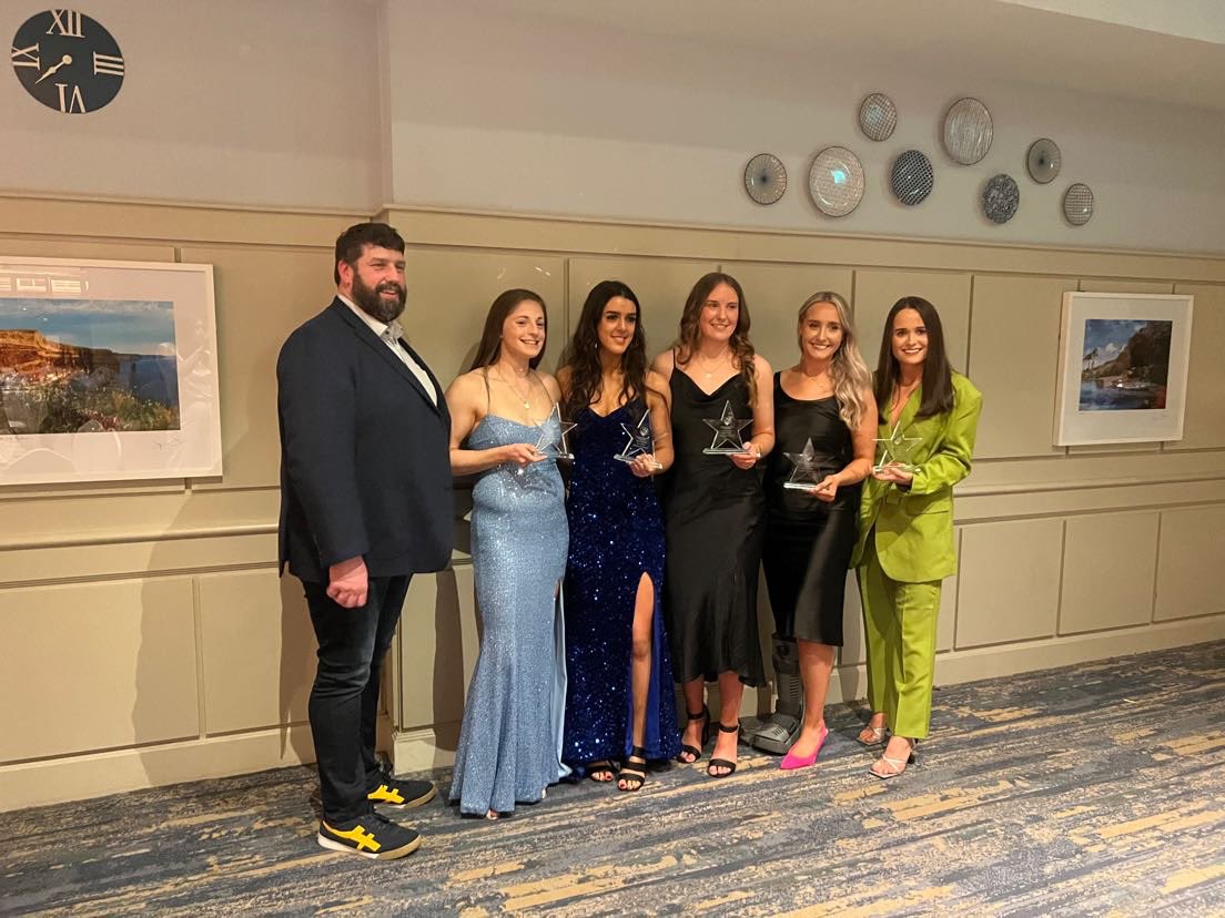 Brilliant evening here at the @Yoplait @LadiesHEC All Star awards as no less than 6 UL Wolves players collect their respective All and Rising Star awards at the Bonnington Hotel in Dublin! Well done to all 👏🏻 

#BelongToThePack 🐺