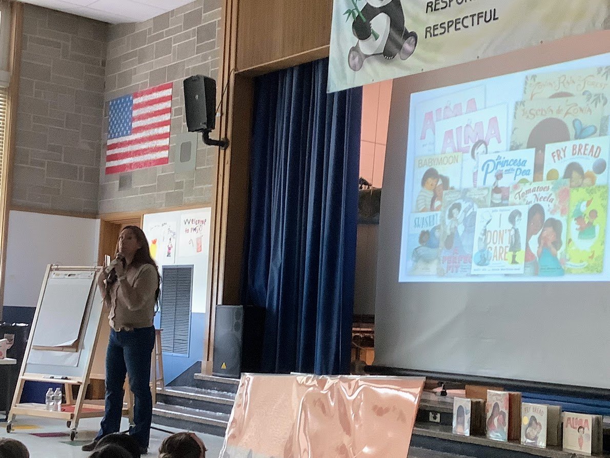 PrimroseLibrary's tweet image. What a treat to learn from Juana Martinez-Neal today! Thank you @Primrose_School PTO for helping to bring such an accomplished and engaging author-illustrator to our school!