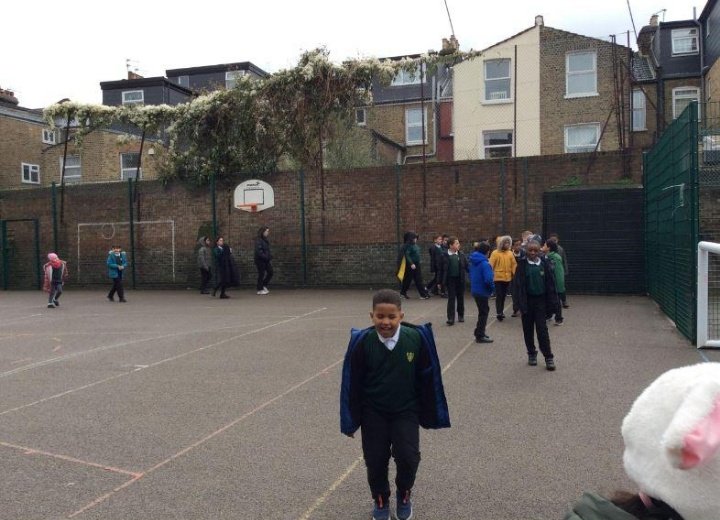 IgnatiusPrimary's tweet photo. A big well done to Years 2 and 4 for completing @CAFOD's Big Lent Walk in aid of reducing global poverty 👣 https://t.co/oAma7TlEQ2
