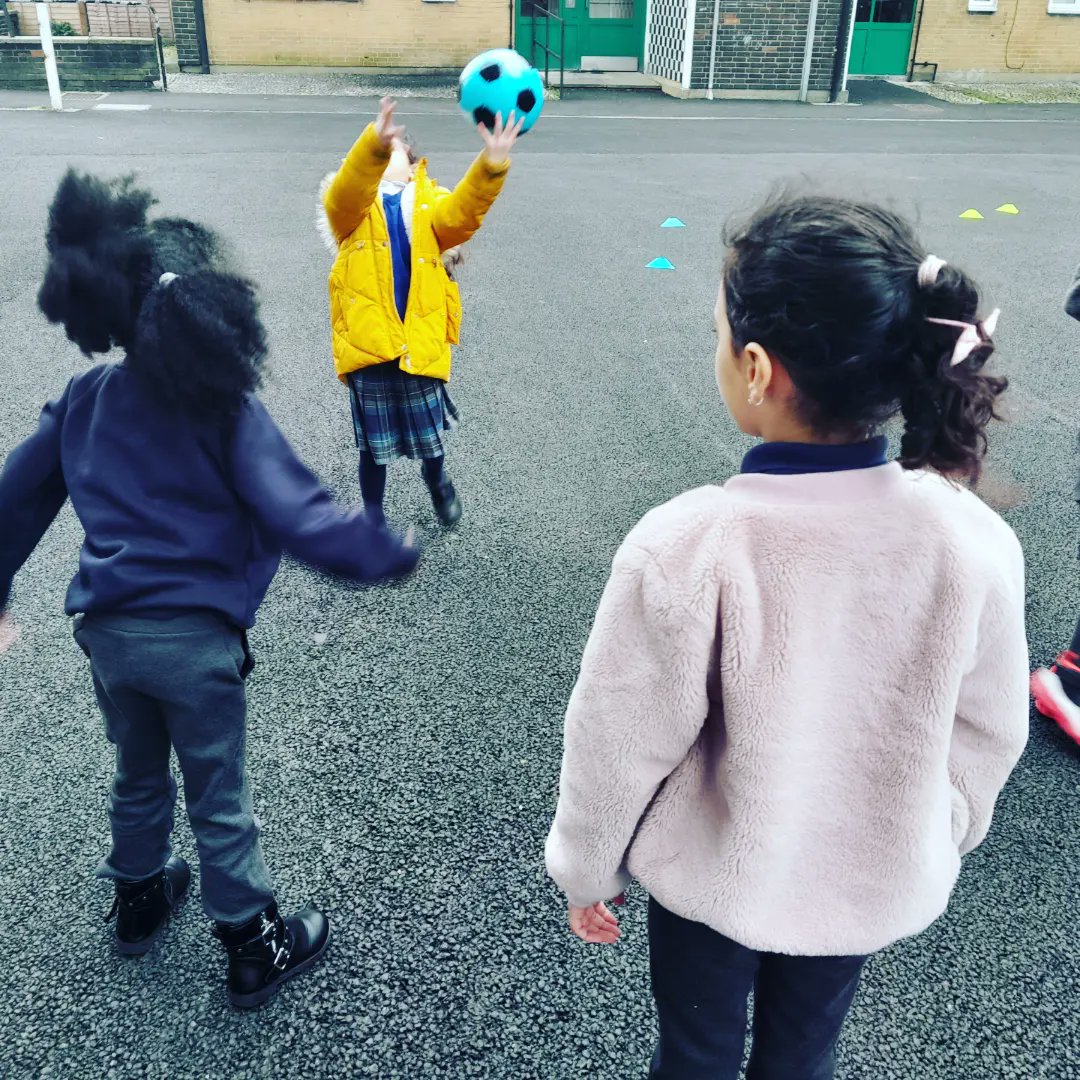 AngelsCommHub's tweet image. #angelscommunityhub #angelsbreakfastafterschoolclub #funstuffforkids #funactivtiesforkids #multisport ⚽️🏀🥅⚾️🥎🏉