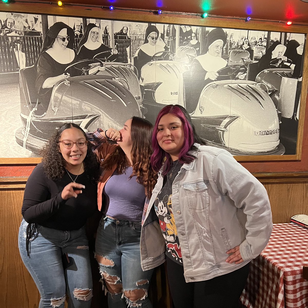OhioDominicanAdm (@odu_admission) on Twitter photo The Accepted Student Celebration <a href="/bucadibeppo/">Buca di Beppo</a> 🍝 last night was a blast! Congrats, future Panthers!
#accepted #collegeacceptance #committed #collegebound #iamodu The Accepted Student Celebration <a href="/bucadibeppo/">Buca di Beppo</a> 🍝 last night was a blast! Congrats, future Panthers!
#accepted #collegeacceptance #committed #collegebound #iamodu