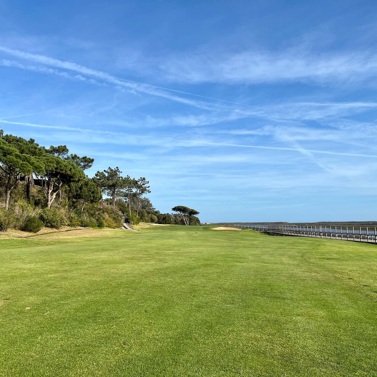 DamienConnolly's tweet photo. Day two at San Lorenzo golf club included some better golf and an I’ll advised trip to the beach 🤦🏻‍♂️ 

#golf #irishgolf #alwaysimproving #golfing #golfer #golfcourse #golfclub #golfireland  #linksgolf #pga #golflife #golfswing #whyilovethisgame #beautifulgolfcourse #golfaddict https://t.co/vLyh2AYpv0