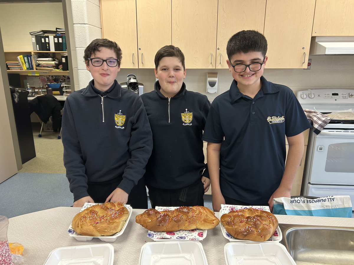 The scent of “Joy” literally filled the halls today - nothing like fresh Easter Bread-Yum! 🍞🐣Our amazing teachers Mrs.DiBratto and Mrs.Cataldo teaching life skills and simply having fun today with a few students. 👏 Busy hands = Calm mind <a href="/stmikesbolton/">stmikesbolton</a> ♥️#preparingforEaster