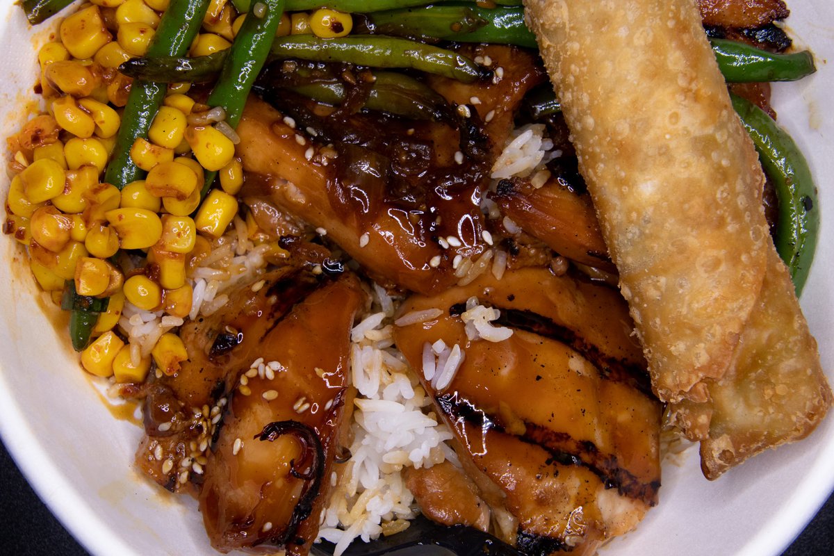 Get $3.00 off an entreé when you wear your #FearTheBird Shirt today at Star Ginger.