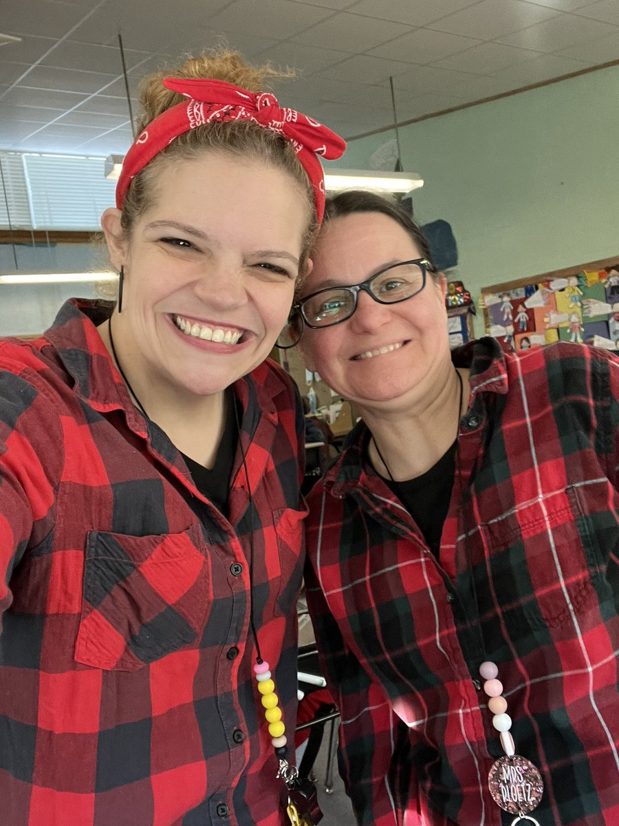 Happy Hoedown Day! Thank you <a href="/Mindess_PE/">Mindess_PE</a> for a GREAT time! 🤠