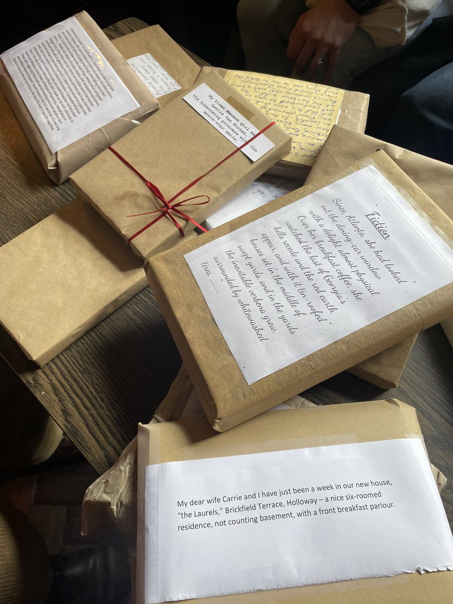 aoifesdowling's tweet photo. The UCC staff book club’s ‘Blind Date with a Book’ book swap event at Abbey Tavern was like Christmas for bookworms! Well done Tania McCollum for the inspired idea and organising.
🎁📖 https://t.co/7U94oGQETc