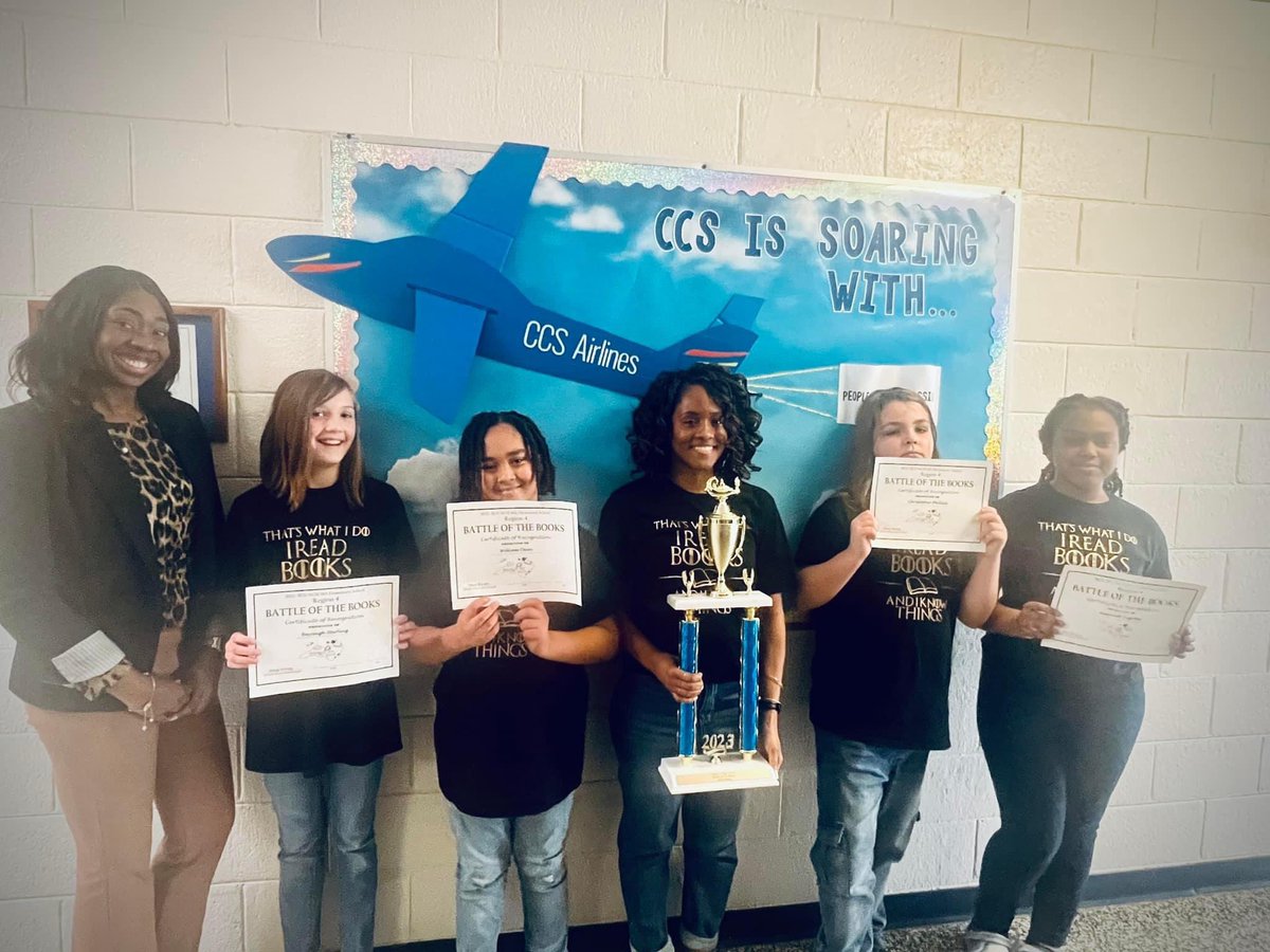 CWayneCollier's tweet photo. What a wonderful day we had at #BeaverNation today! Our Battle of the Books team won the regional competition!! And we hosted our 1st ever EOG Prep Game Night; "Are you smarter than a 3rd, 4th, or 5th Grader!?!?" #BattleOfTheBooks #EOGPrep #CollierStrong 🦫🧡🤎 @CumberlandCoSch https://t.co/BU6ajfjiVl