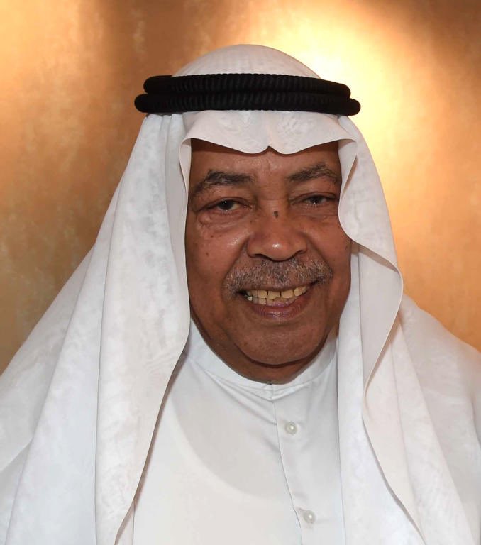 الفنان الكويتي القدير " سعد الفرج ":

كلما وصلت إلى السعودية أحس إني طفل يرتمي في أحضان أمه .. فالمملكة مثل أمي .. تقديراً وحباً لهذا البلد .

🇸🇦🇸🇦