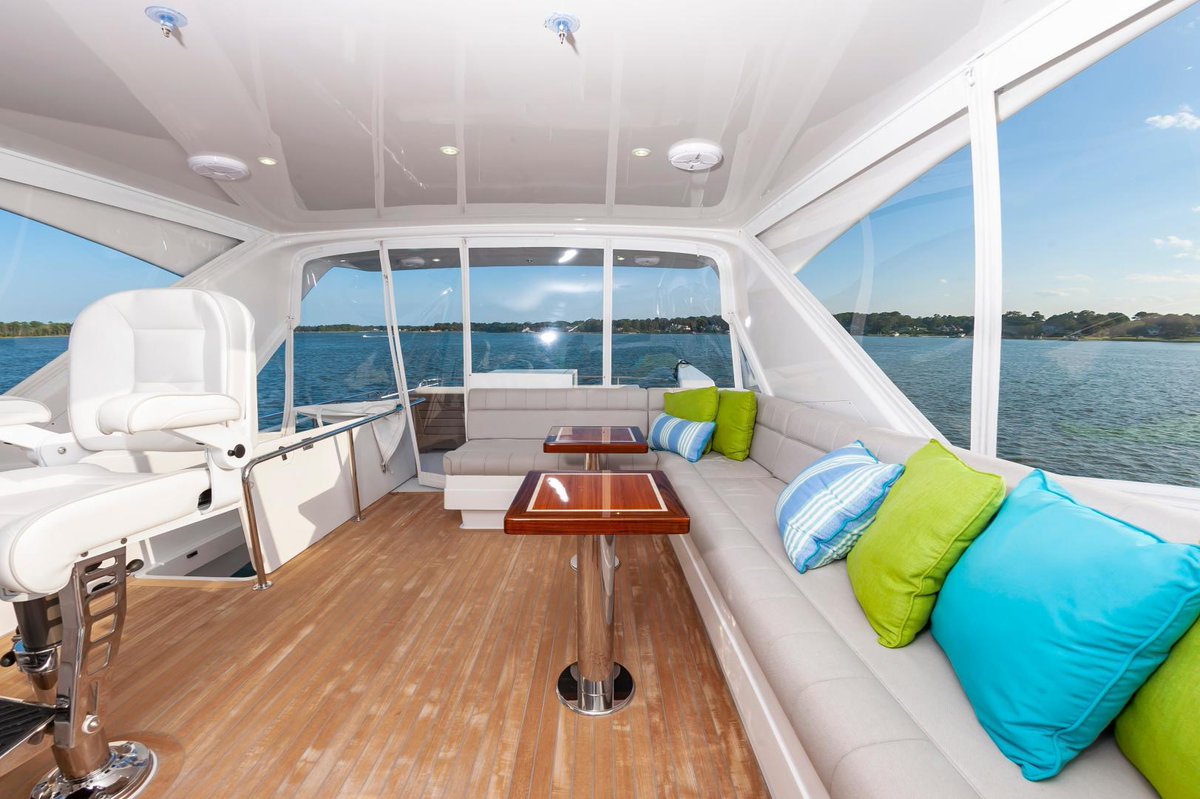 BluewaterYS's tweet photo. Major price improvement on this low hour 2020 Hatteras M60! "Surf Rider" comes outfitted with CAT C-18 engines, as well as a Yacht Controller system, bow and stern thrusters, a complete Garmin HD nav. package, and a huge three stateroom interior.
https://t.co/yFLGif5i5q https://t.co/gAGlvFkE4B