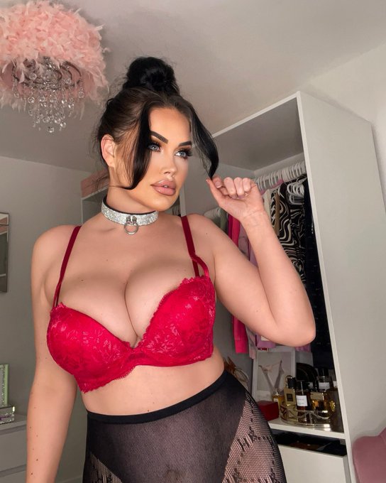 Netflix and fck??? 😈 https://t.co/AamR7zoO0T<a href="/tag/portugal"class="tags"><span>#portugal</span></a><a href="/tag/worldcupqatar2022"class="tags"><span>#worldcupqatar2022</span></a>