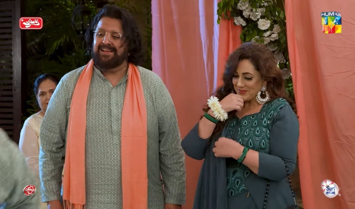 SyedJaffar72's tweet photo. Masoom to wo hein jinko inka scene nahi pata😂
#chand_tara https://t.co/HnK5WdIjLJ