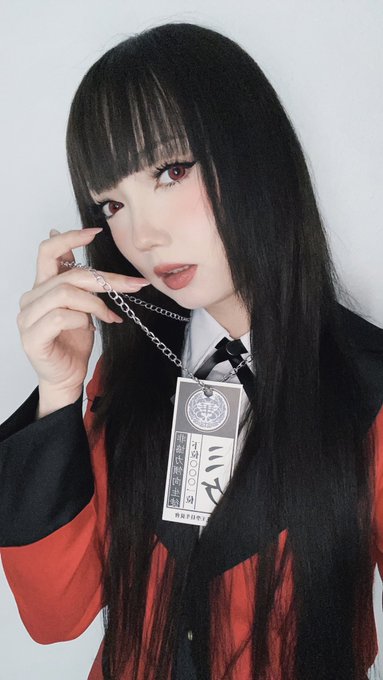 掛け狂いましょう。 #kakegurui #yumeko #cosplay #賭ケグルイ #蛇喰夢子 