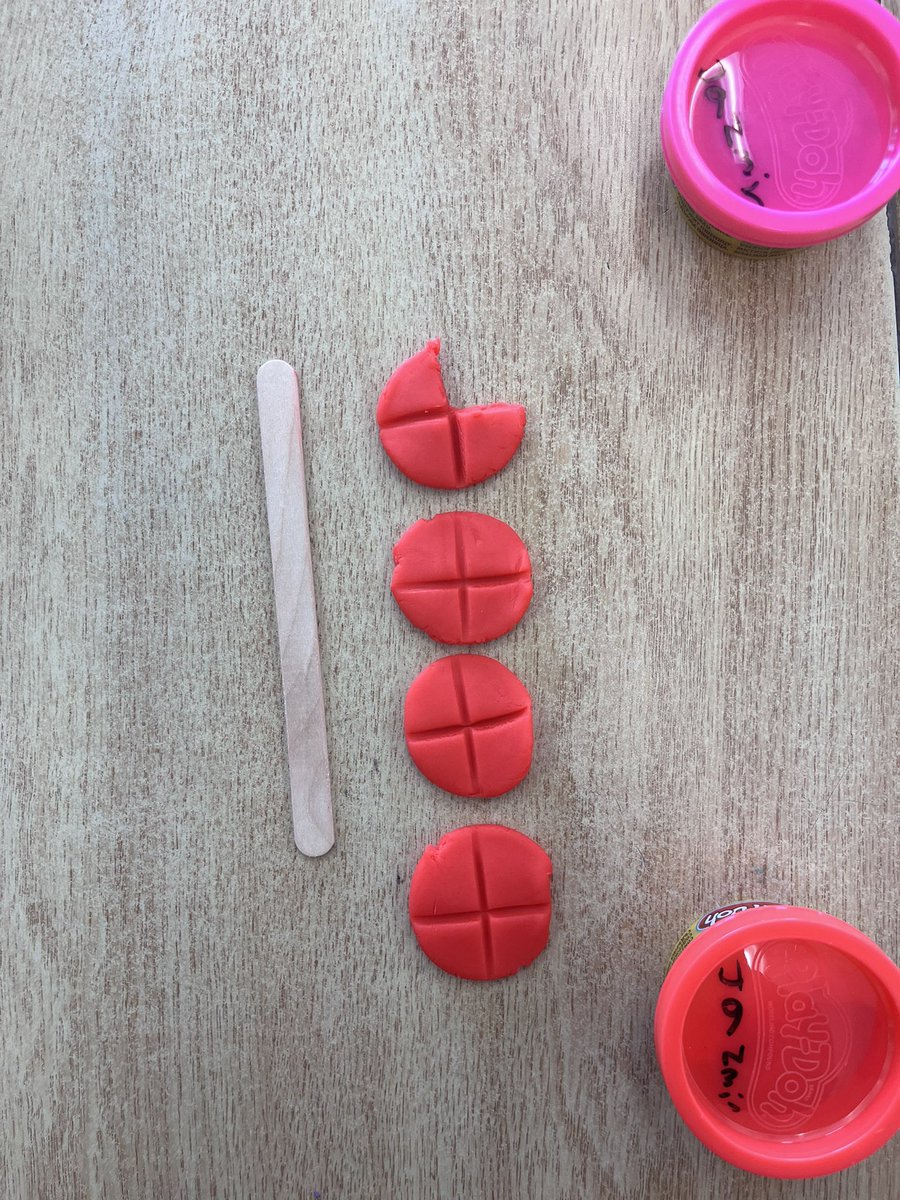 Making mixed fractions with playdough! <a href="/BurnhamthorpeFI/">BurnhamthorpePS(FI)</a>