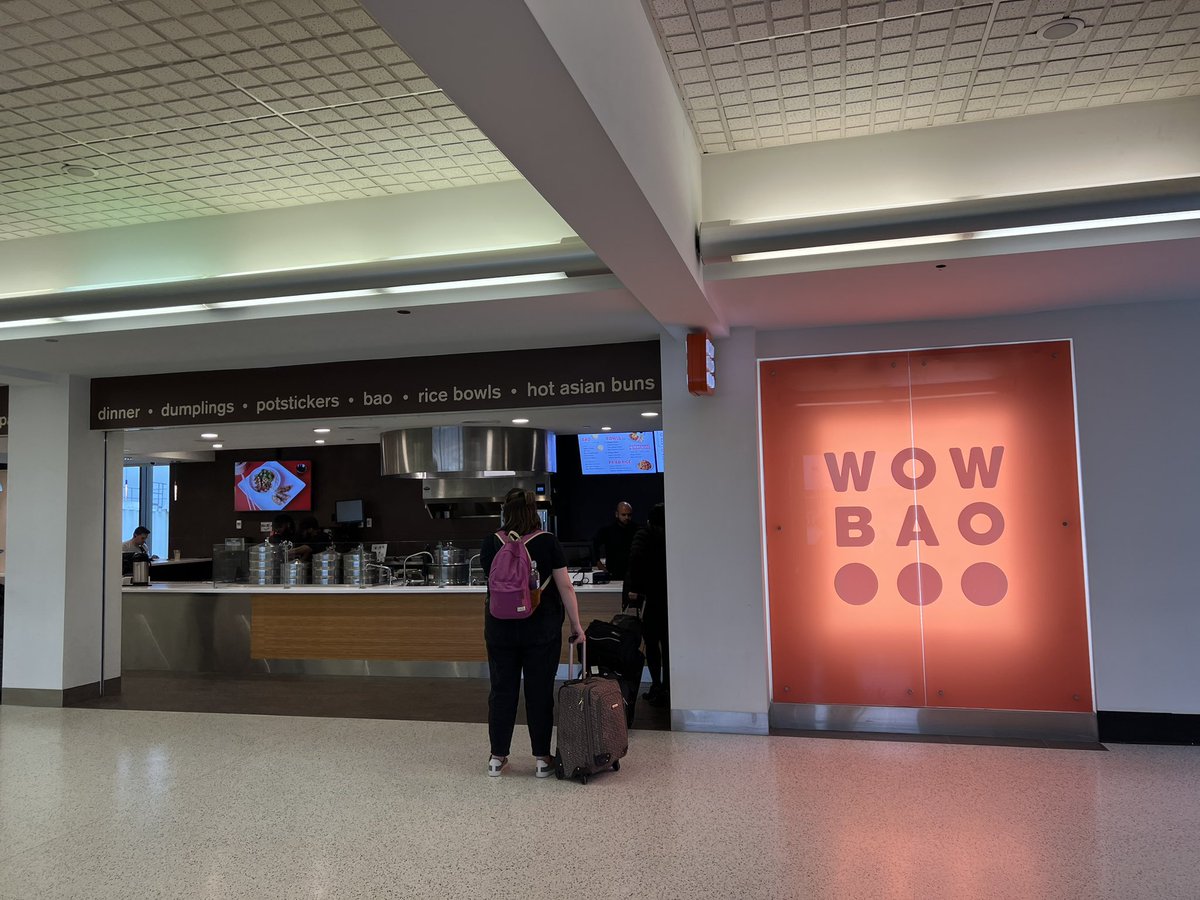 witzend94's tweet photo. Seeing @WowBao open again at @goingplacesCLE made my heart (and my stomach) happy!  The employees also were great.  This made my day! https://t.co/MPzRDfIQV7