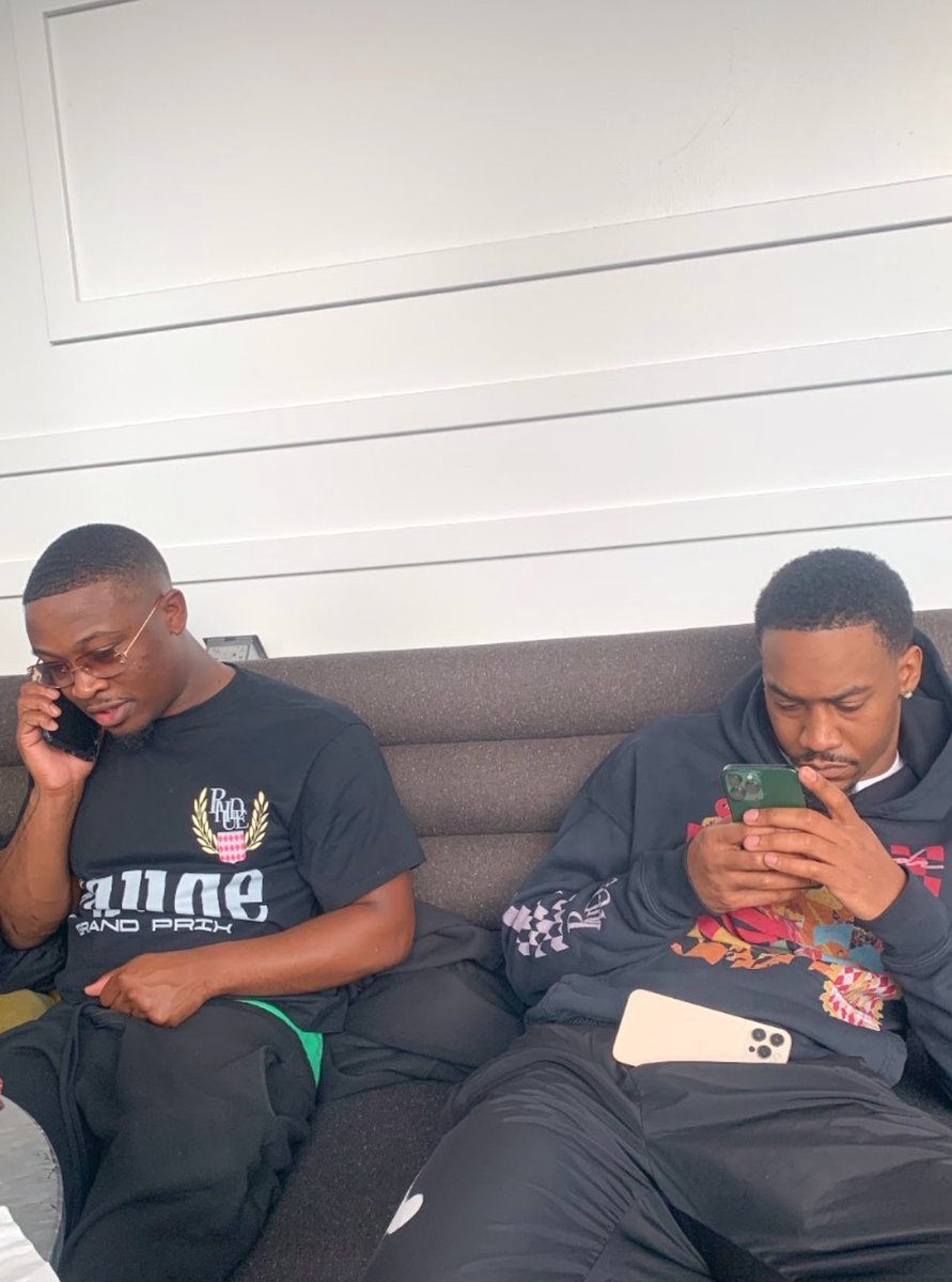 dmp1008's tweet photo. IF WE LOCKED IN…🔒 Happy Profit day Brodie‼️ Love u gang 🙌🏾 https://t.co/VCYMNYYzZa