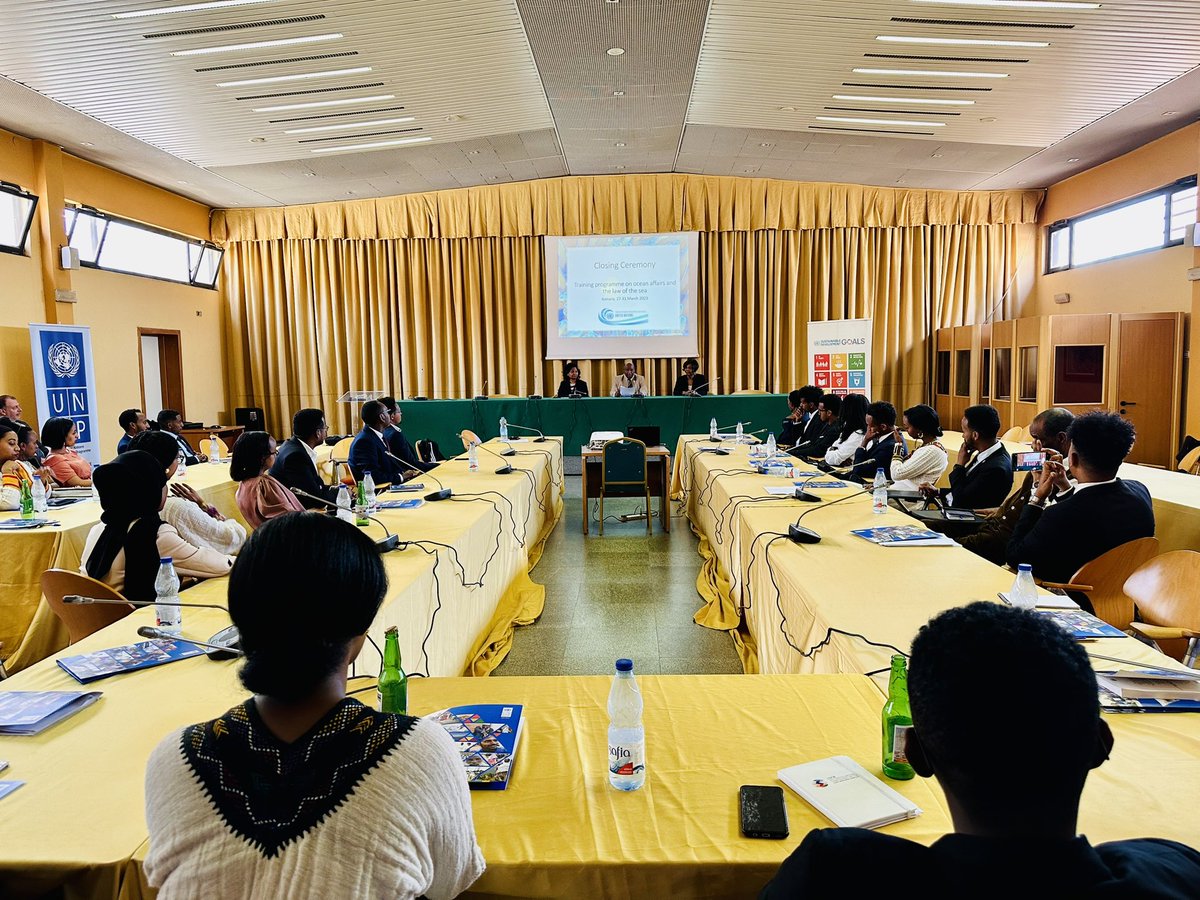 Congratulation to the 29 Eritrean Junior Diplomats and Governmental Officials concluding today the 5 days training Programme on Ocean Affairs and the Law of the Sea.  #Eritrea @UNDPEritrea #capacitybuilding @UNDPAfrica 

@undoalos