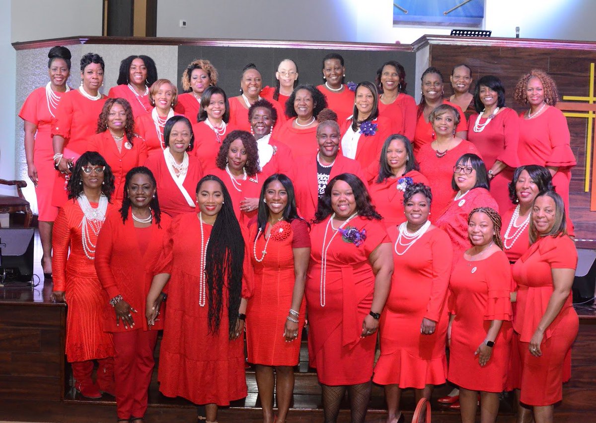 SWDCA_DST's tweet photo. Bishop Thomas and the Mt. Rose Church Family thanked the SWDCA Chapter for worshiping with them and providing a financial gift during Sisterhood Month.
#SWR31DaysOfLove #ForwardWithFortitude
#SWDCASisterhoodMonth2023
#UnitedInSisterhood
#DSTInc1913
#DST1913 https://t.co/N4oCezTLHK