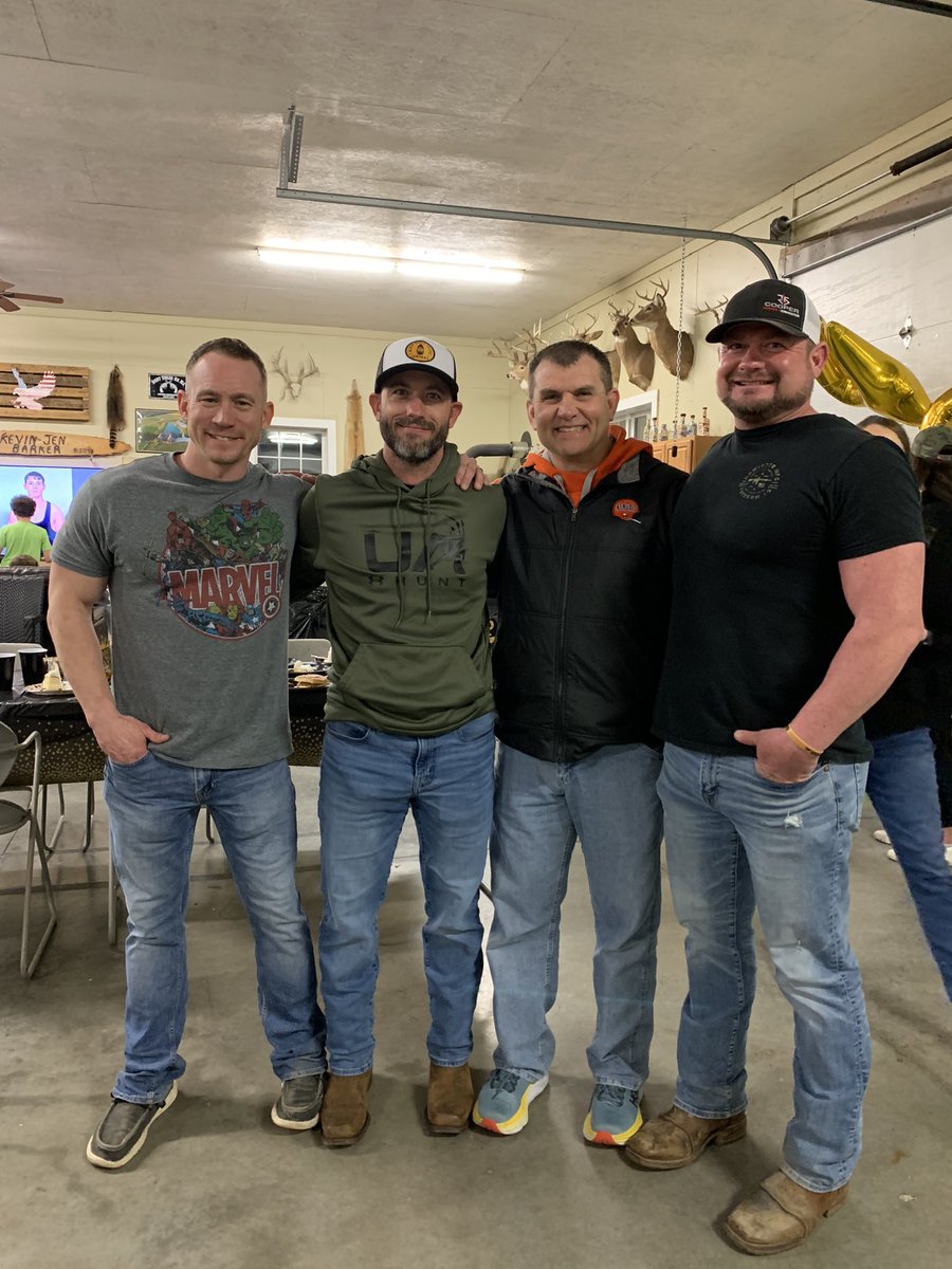 BairAlan's tweet image. Happy Birthday Jeff King (40) Time flies! 2001 STATE QUALIFIERS THEN AND NOW( King. McSorley. Cooper) Notice Archie and Charlie Payne had to get to bed early🤣😎