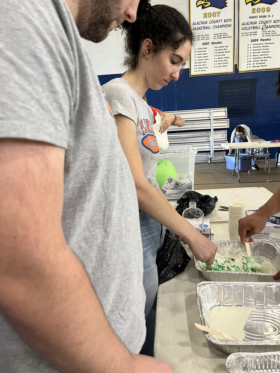 ufpolypmse's tweet photo. POLY/PMSE volunteers at Howard W Bishop Middle School’s STEAM night. Thank you for having us and to all who helped coordinate the event! https://t.co/5p0KJkou9H