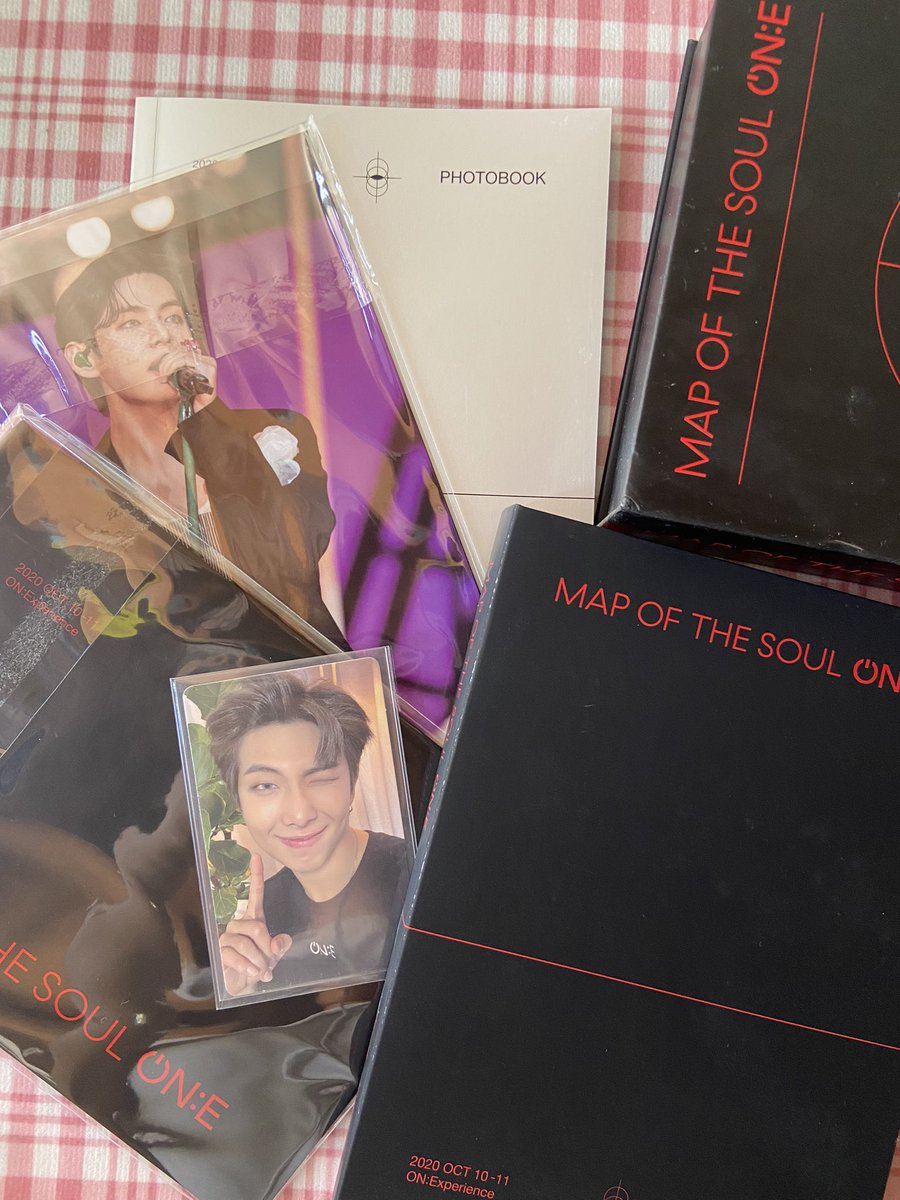 xchraiz's tweet photo. wts lfb bts mots on:e blu-ray

• see pinned twt
• unsealed but full inclusions
• ₱1,200 
• pay as you order / 24 hrs dop

mop: gcash
mod: ggx &amp; sdd (don’t have sco atm)

#motsone #bts #mapofthesoul https://t.co/LqUfjTgO51