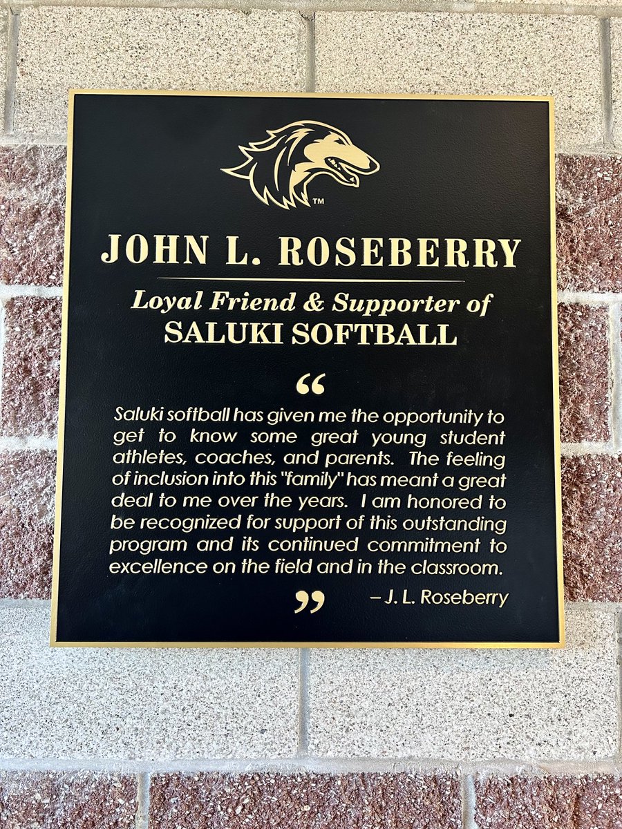 Grateful to see this go up in Charlotte West Stadium. John is an amazing friend to our ⁦<a href="/SIU_Softball/">Saluki Softball</a>⁩ program. We consider him to be a member of our Saluki Softball family &amp; he believes in our mission to help female athletes get the experience they deserve #InvestInWomen