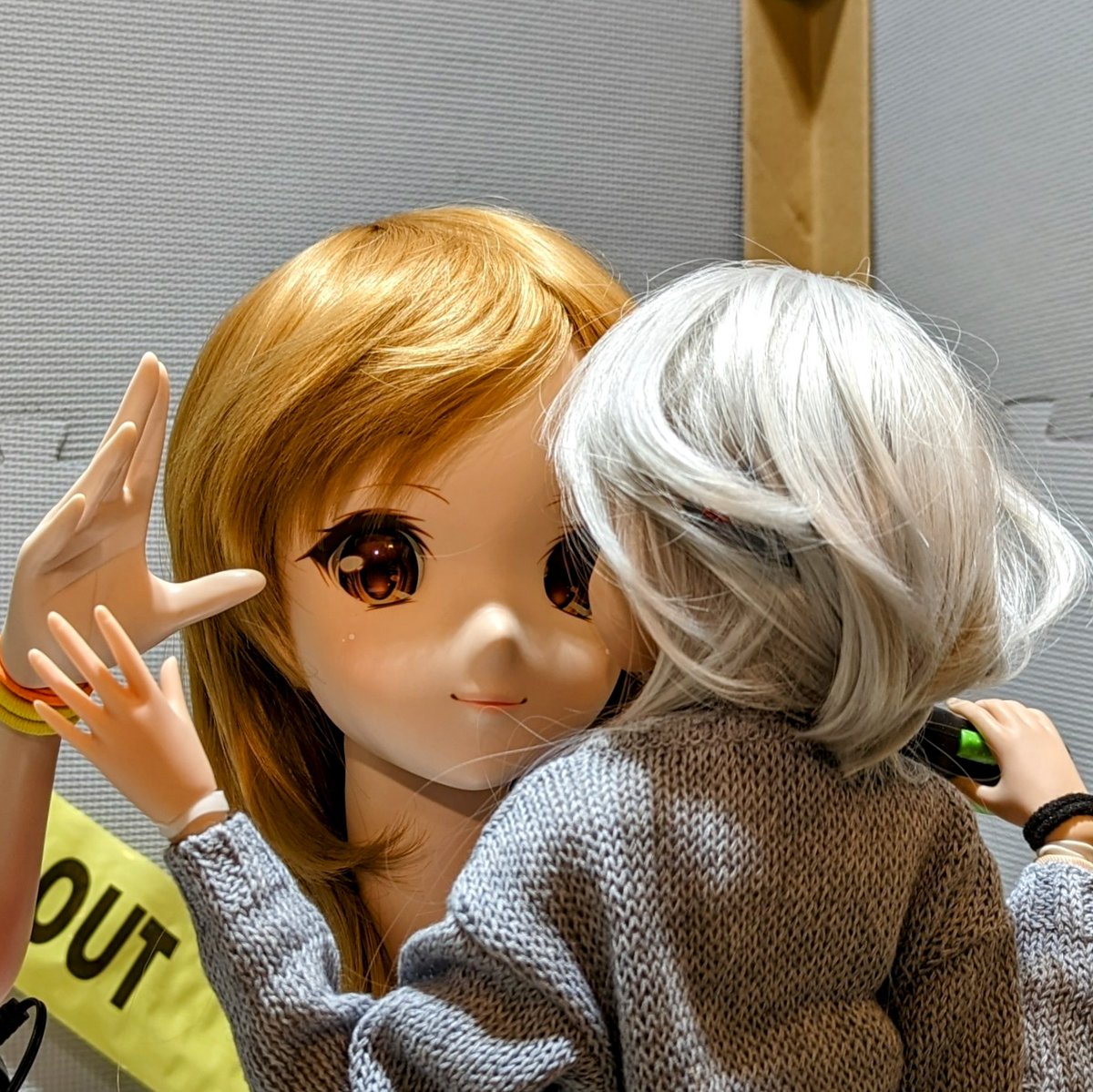 rc2agog's tweet photo. Re-enlarging Mirai.. "Too Big! Reverse!" "Sure everything's back to full size?" ๐
.
#Chitose #Mirai #SmartDoll #BJD #Lab #madscience #sciencegeek #geekGirl #ChitosesLab #miniaturize #enlarge #oppai #MiraiPNW #balljointeddolls #sliceoflife #MiraiRobotics #doll #dollphotography https://t.co/CaoiO94fa8
