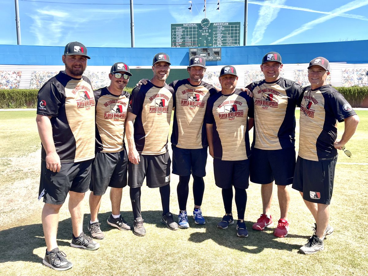 BLEBaseball_'s tweet photo. Team BLE preparing for USSSA Autism Awareness Tournament taking place in Arizona this weekend @usssa 
“Go Get’em boys” https://t.co/SJKfaVqMi1