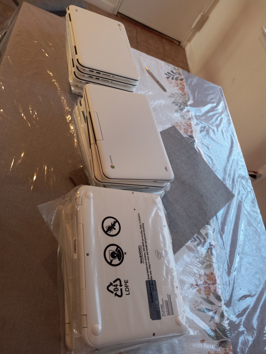 STEMCenterAfric's tweet photo. @STEMCenterAfric is so happy and appreciates @terrabats for donating 15 laptops to us. Thank you very much! We are looking forward to more collaborations. https://t.co/61JXA9ddk6