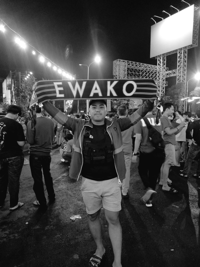 23 tahun penantian, akhirnya kembali mengangkat trofi kasta tertinggi di Liga Indonesia🥲🥇❤️