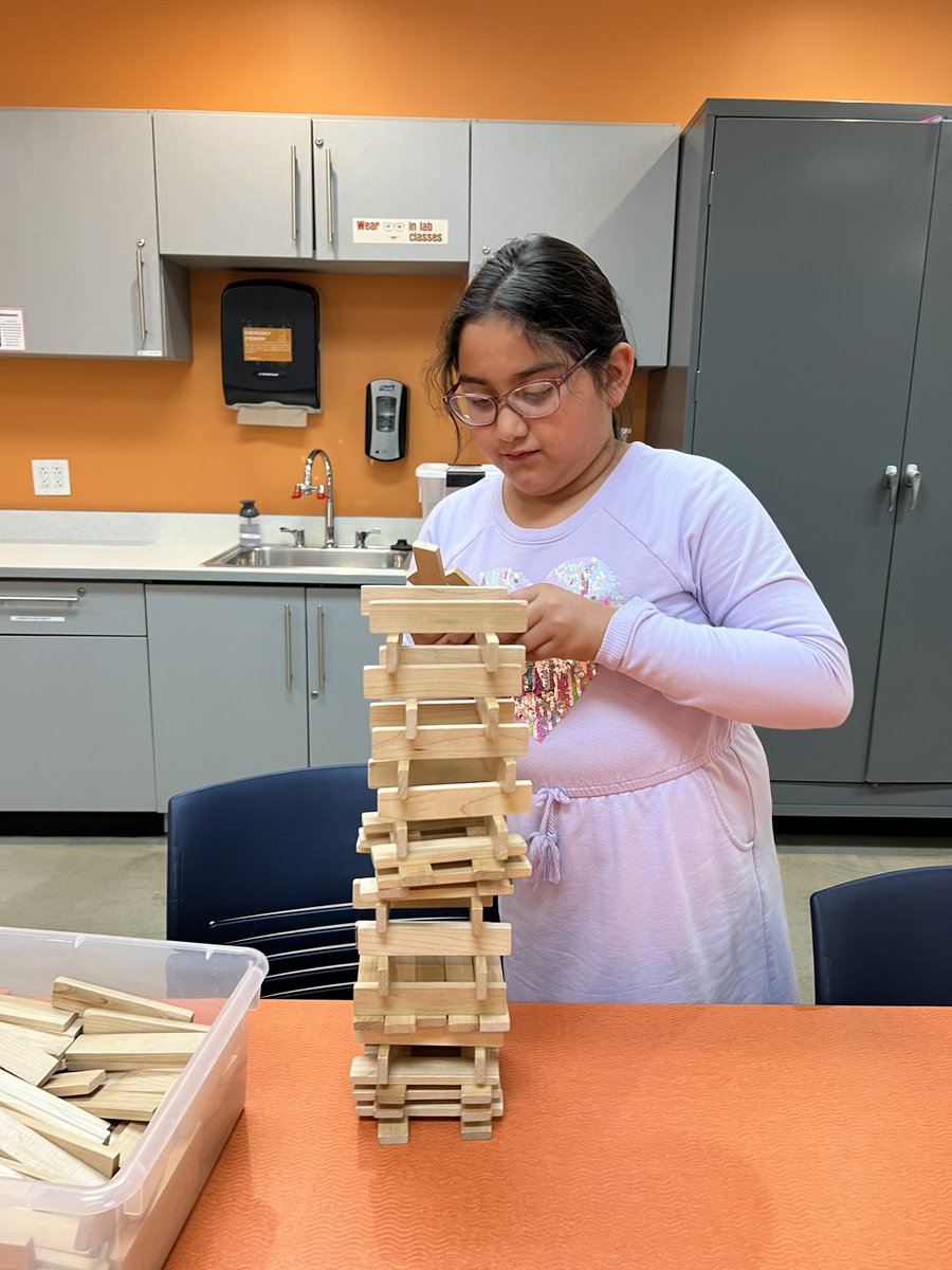 Vineeth Lagouit tweet media