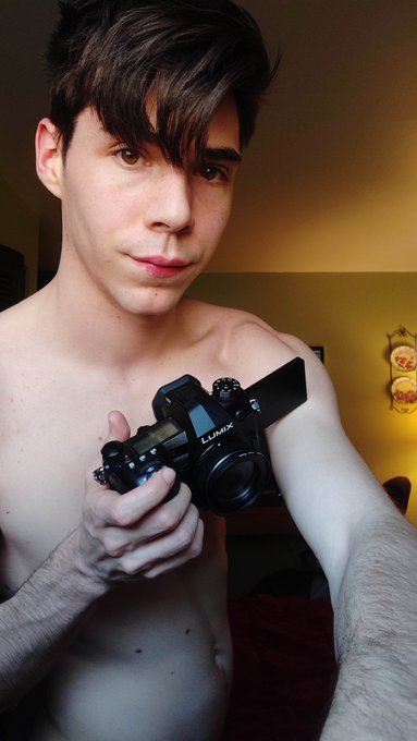 My Amatuer filming https://t.co/Ehp28LDBZm