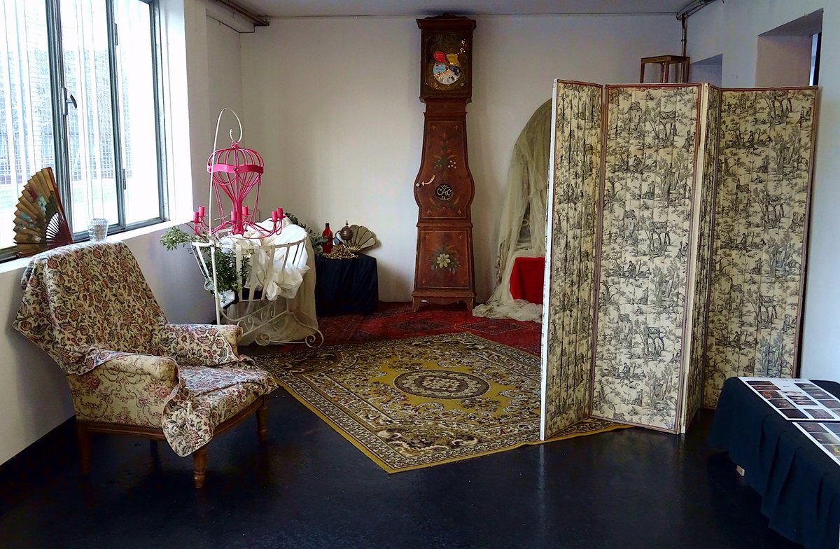 #Art Plus que 2 jours pour découvrir l'#expo #photos de #MorganeChampagne (<a href="/_cachampagne/">Morgane Champagne</a> ) à la #Cale2créateurs de #Nantes : champignonauchampagne.com. Une performance #onirique d'une singulière poétique et une #artiste qui sait partager sa #passion et expliquer ses oeuvres. 🙏😻