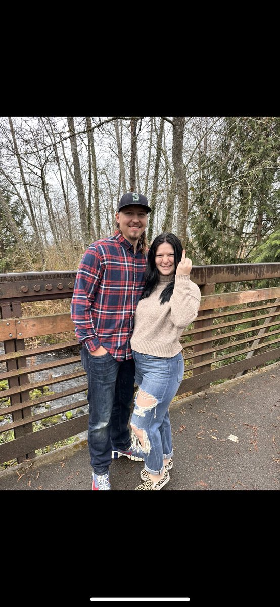 BrittneyMW1's tweet photo. IM GETTING MARRIED🤍🤍🤍 https://t.co/gfdawEBC53
