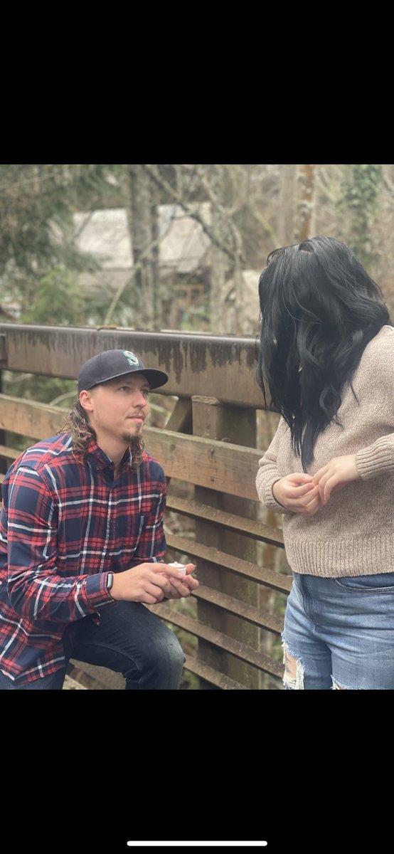 BrittneyMW1's tweet photo. IM GETTING MARRIED🤍🤍🤍 https://t.co/gfdawEBC53