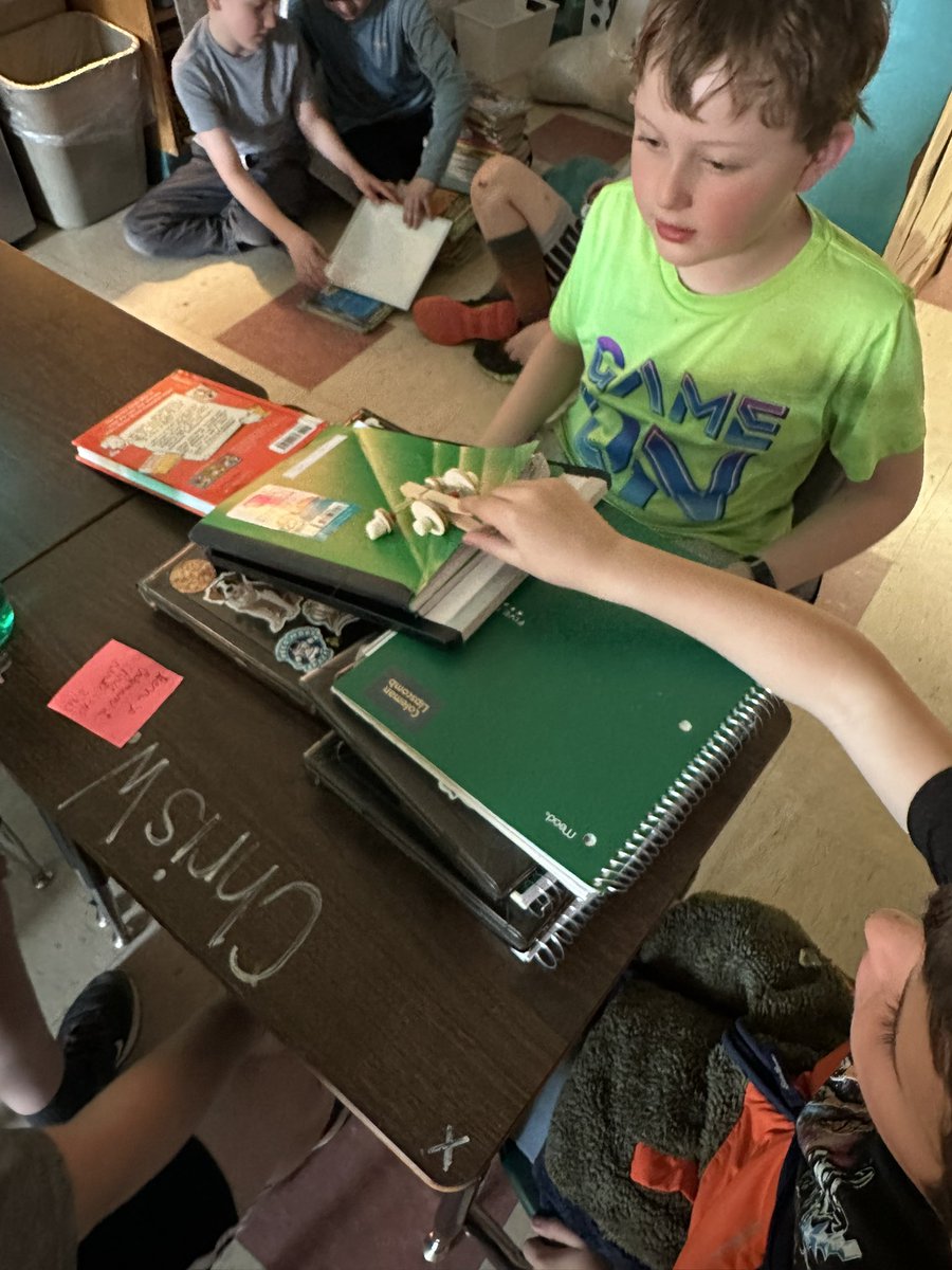 Sarah Dutoi tweet media