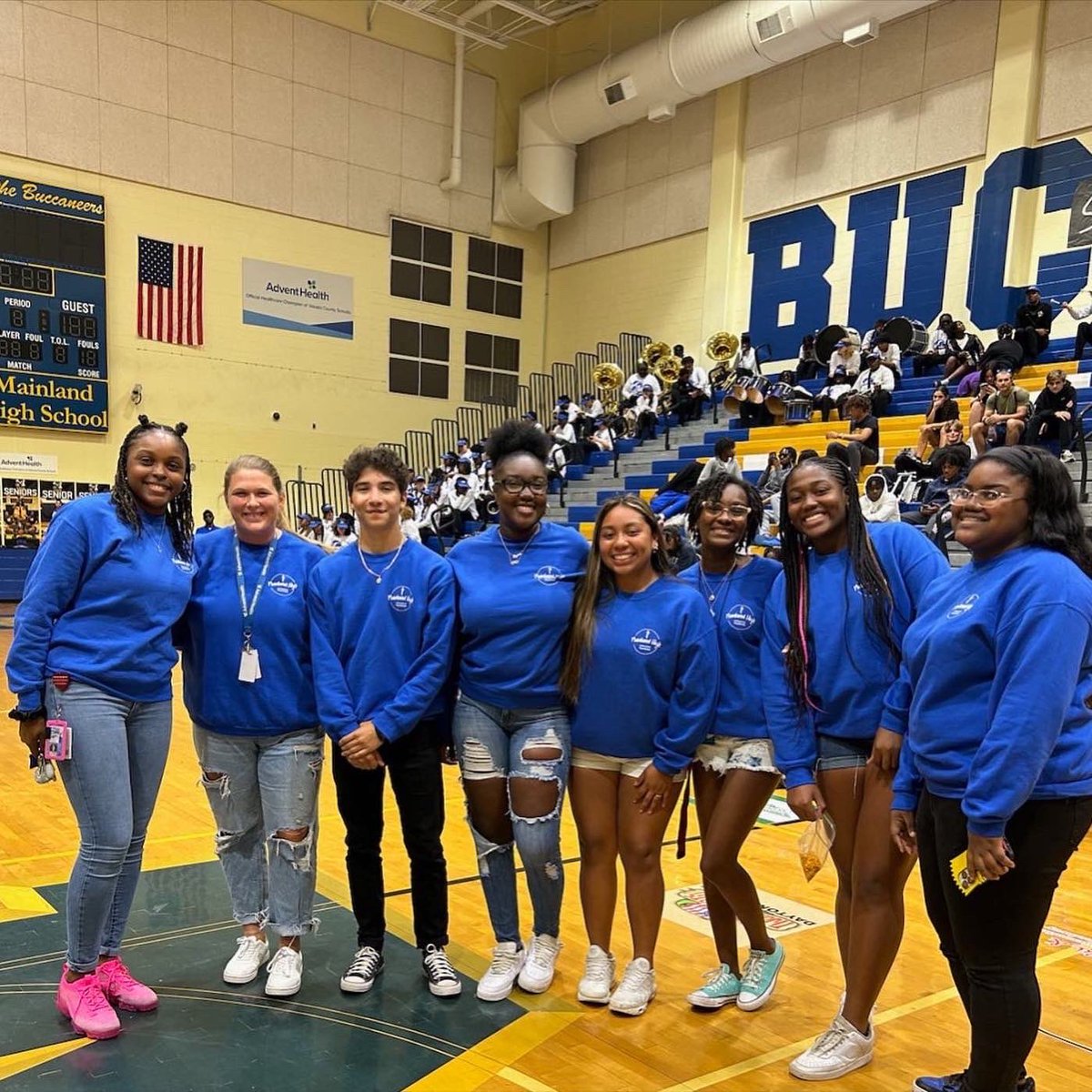 AshleySimp1023's tweet photo. Ended national athletic training month being carried by the tennis team for an athletic training relay during the first pep rally ever to recognize my athletic training crew! Thank you @mainlandsga and tennis for the best time 💙🫶🏼 @Mainlandhigh https://t.co/acVjopri54