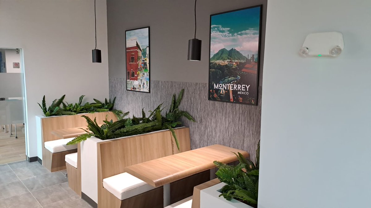 BrunoZepedaB's tweet photo. Esta semana inauguramos un nuevo #EspacioConnect en @Tecmilenio las Torres, un lugar donde estudiantes de ejecutivo y posgrado pueden colaborar, aprender y hacer networking. + https://t.co/RMpLsUkP4f