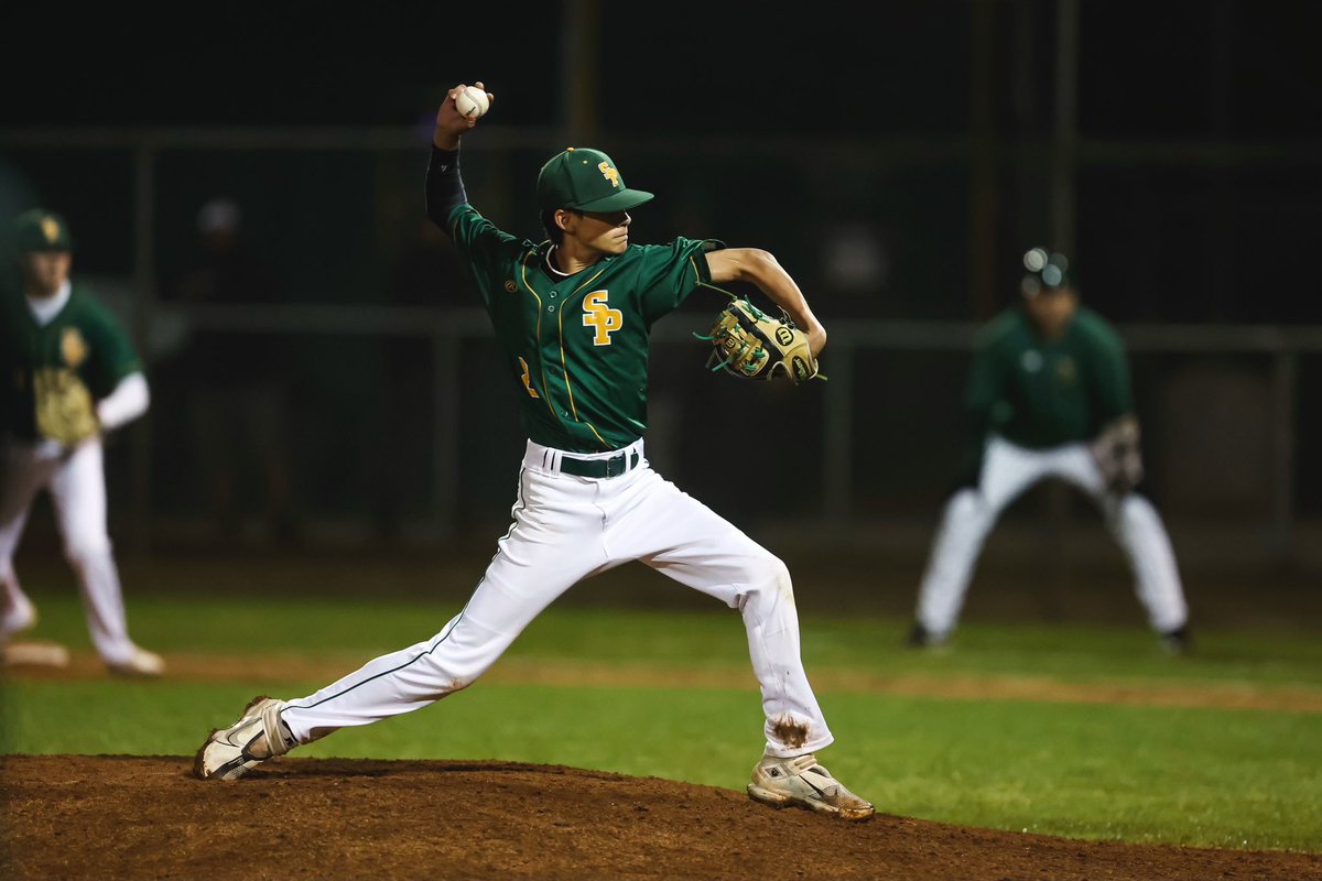 AustinPrice28's tweet photo. Tough Loss against Kingsburg yesterday 7-6. I pitched 3 1/3 innings with 4Ks and giving up 0 runs. Worked out of a bases loaded jam in the 6th giving up no runs. Curveball was not the greatest, need to work on getting on top of it and finishing it but overall a good outing. https://t.co/lfoX7jiWLR
