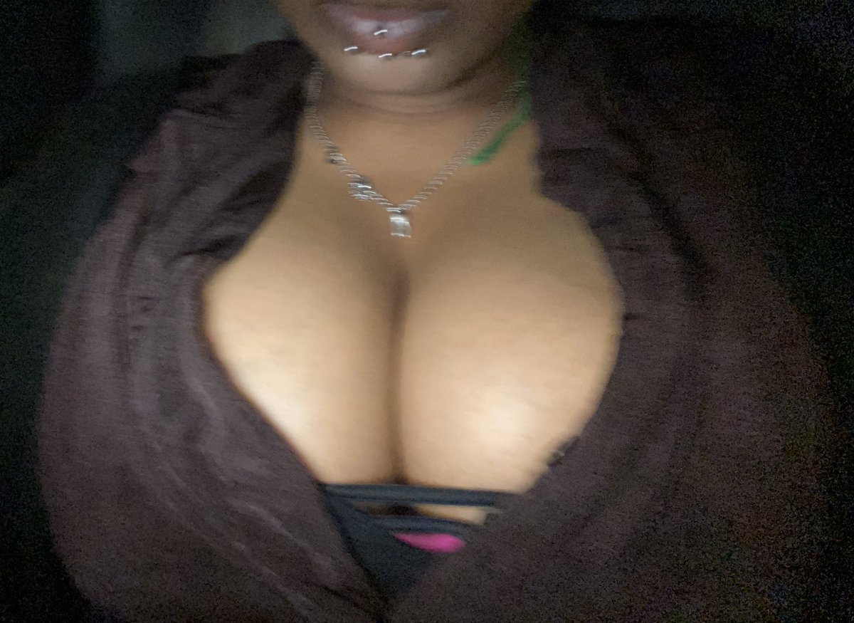 JD_X00's tweet photo. I wish I could feel your cum on my tits. 

{#nsfwtw #praisekink #cumslut #NutDrainer} https://t.co/LHkDU5d1Od