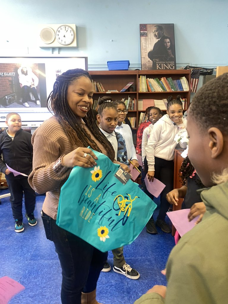 Toussaint L’Ouverture School tweet media