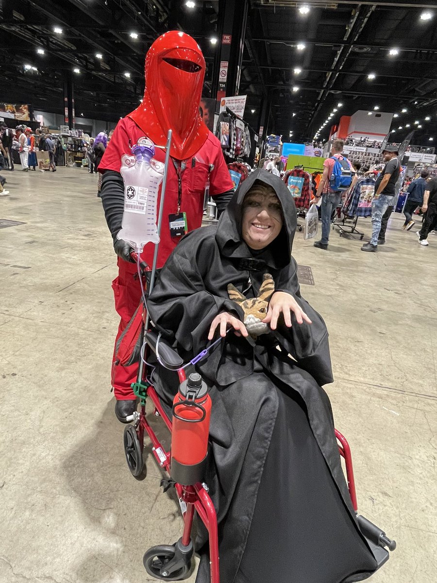 Great cosplay. We interviewed this couple for next week’s show. This is how Palpatine actually returned. #ScarifLive at #C2E2