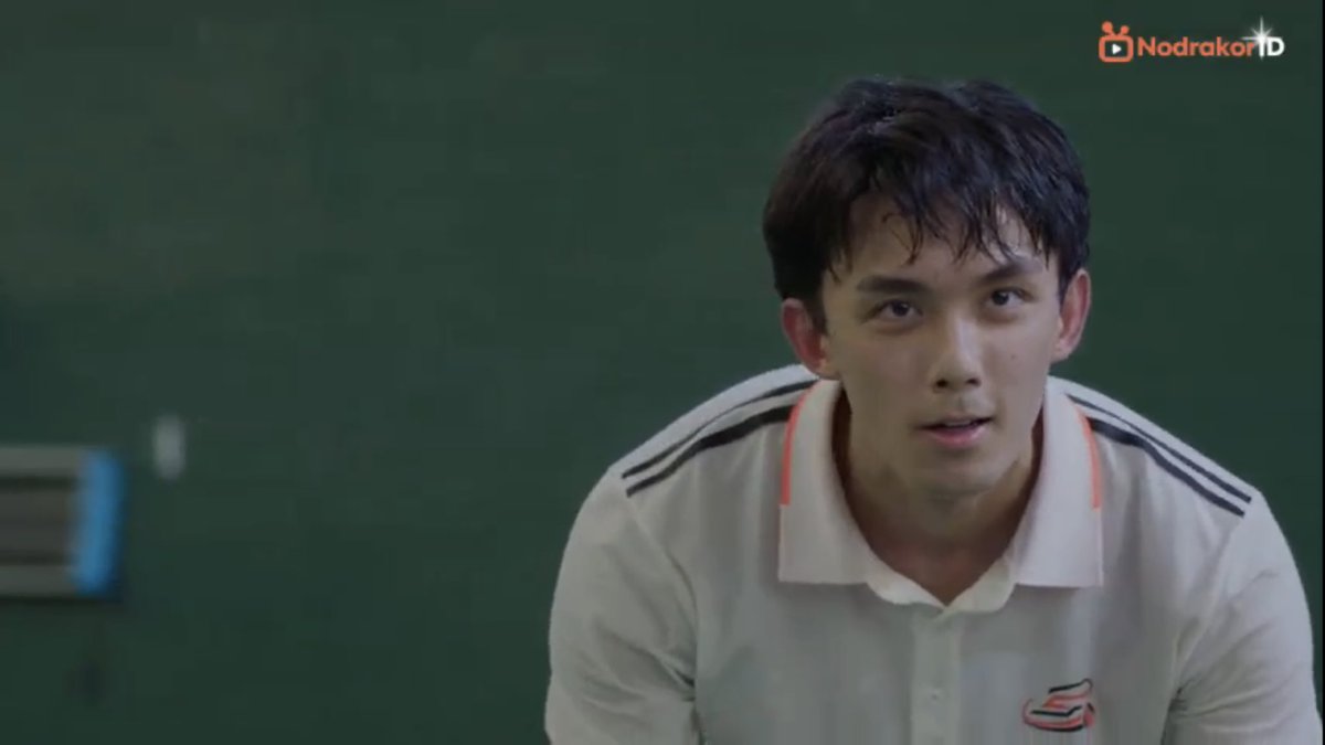 The expression of “you know it’ll come eventually”. (Swoon over sport dramas bcs of this.) #NothingButYou #FallingIntoYou 
I shouldn’t have watched it ongoing.