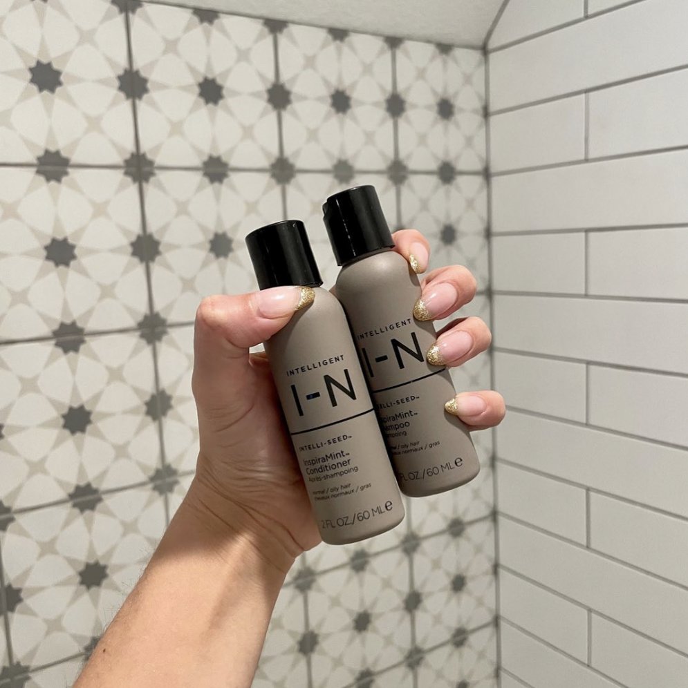 IntellNutrients's tweet photo. 🚨 Today is the final day to save 30% sitewide 🚨 

Take advantage and stock up on our InspiraMint™ Shampoo &amp; Conditioner duo just in time for Spring Break travel season ⚡️

Shop now: https://t.co/rfWabBZmqr https://t.co/9aAmb9aYBl