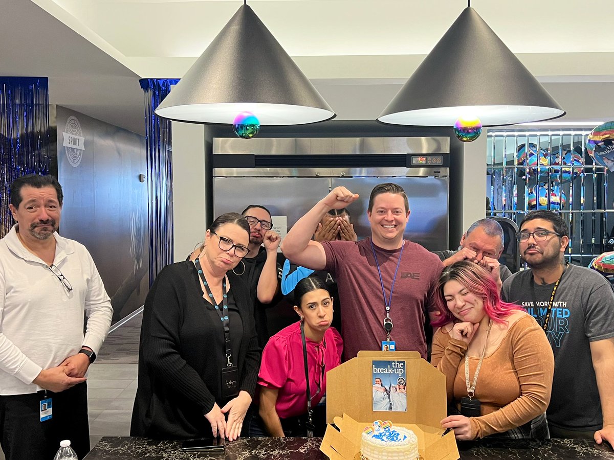 MesaBBSales's tweet photo. 💔😭 #gwr #growthwithrespect #lifeatatt @LifeAtATT @GarciaBeProud https://t.co/EPZarEFFdc