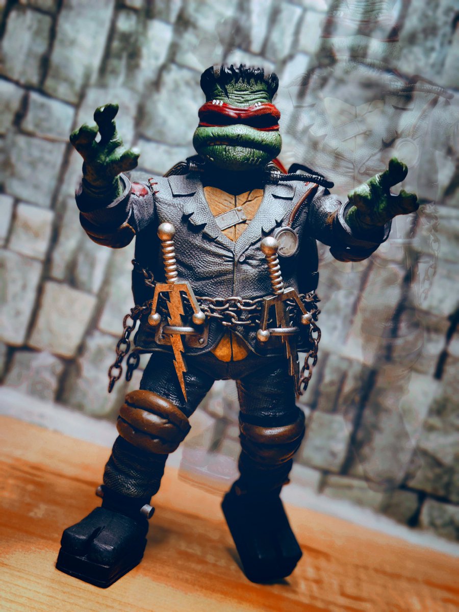 spacebear84's tweet photo. IT'S ALIVE!!!...Raphael as "Frankenstein's Monster"
#TeenageMutantNinjaTurtles #universalmonsters #NECA #TMNT #raph #raphael #ninjaturle https://t.co/IR98fTkJV1