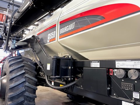 Experts and attendees gathered at RME Neepawa for a special event dedicated to Bourgault seeding technology advancements! Visitors were able to learn first-hand with plenty of hands-on opportunities at the Neepawa Bourgault Training Clinic.
.
.
#RME #Bourgault #Training #Neepawa