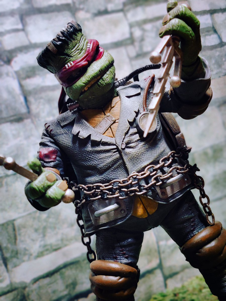 spacebear84's tweet photo. IT'S ALIVE!!!...Raphael as "Frankenstein's Monster"
#TeenageMutantNinjaTurtles #universalmonsters #NECA #TMNT #raph #raphael #ninjaturle https://t.co/IR98fTkJV1