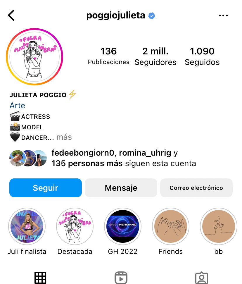 LaKusama_'s tweet photo. Juli sumó MUCHÍSIMOS seguidores desde que salió de la casa. Ya está en 2 millones. Acaso Coty dejará de ser la más seguida en redes sociales?? Hagamos que Juli consiga esos 300 mil seguidores, se lo merece por su carisma natural 💅 https://t.co/gM9xi6gLFf