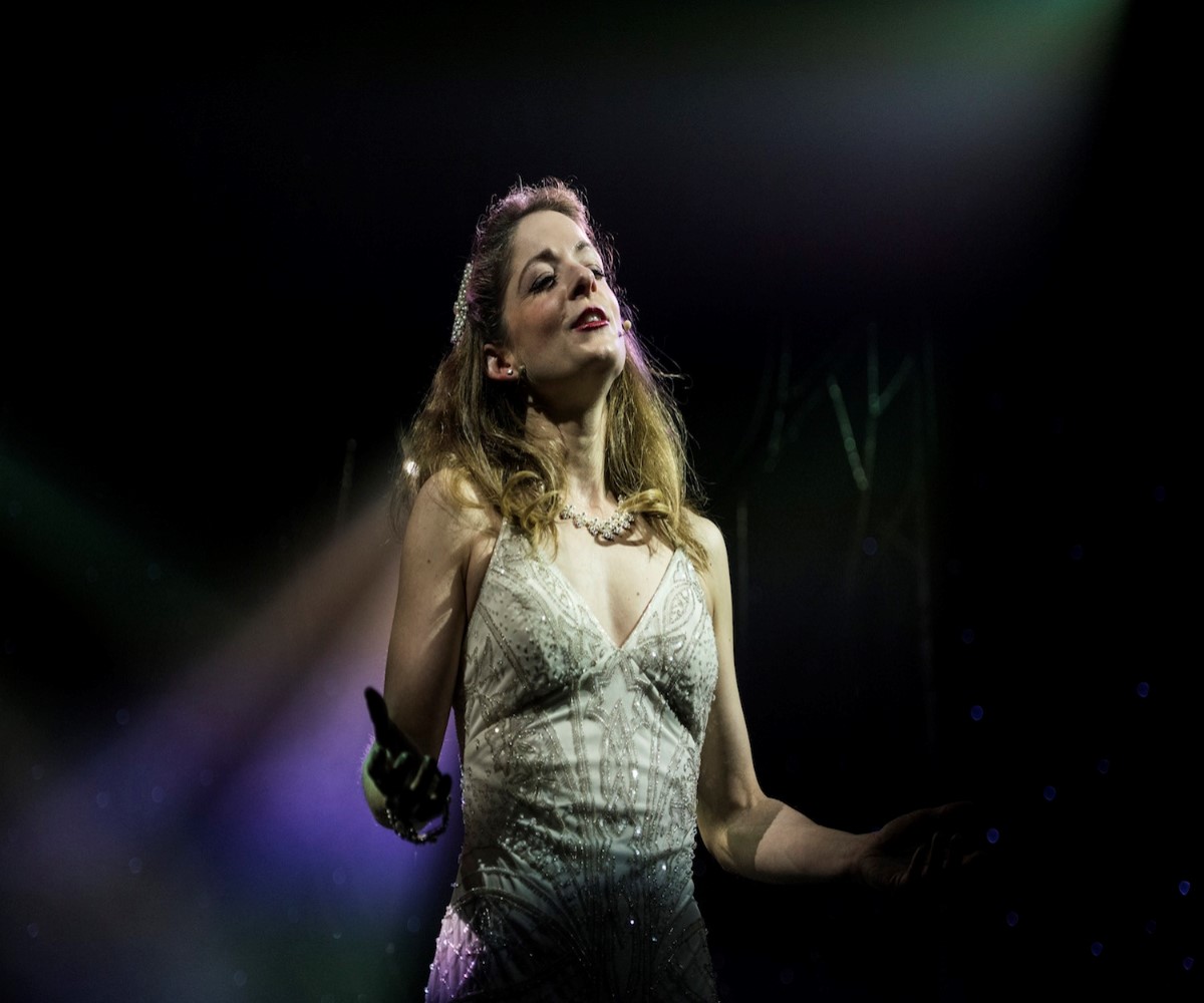 MikeRussEntsUK's tweet photo. The outstanding #Crossover Singer Emily has 2 packages an evening package and a day. Emily is an amazing #Classical and Crossover #performer that you &amp; your guests will love! The perfect performer to book for the King's #Coronation. https://t.co/lKgS8N1ZPt #singer https://t.co/DbscJnfZGk